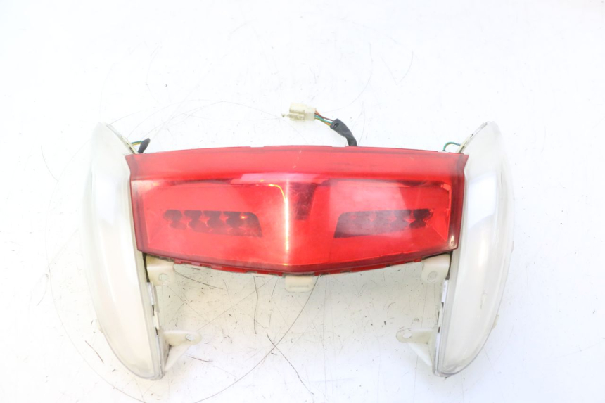 photo de LUZ TRASERA PEUGEOT CITYSTAR 2T 50 (2018 - 2021) - Detalle de la pieza