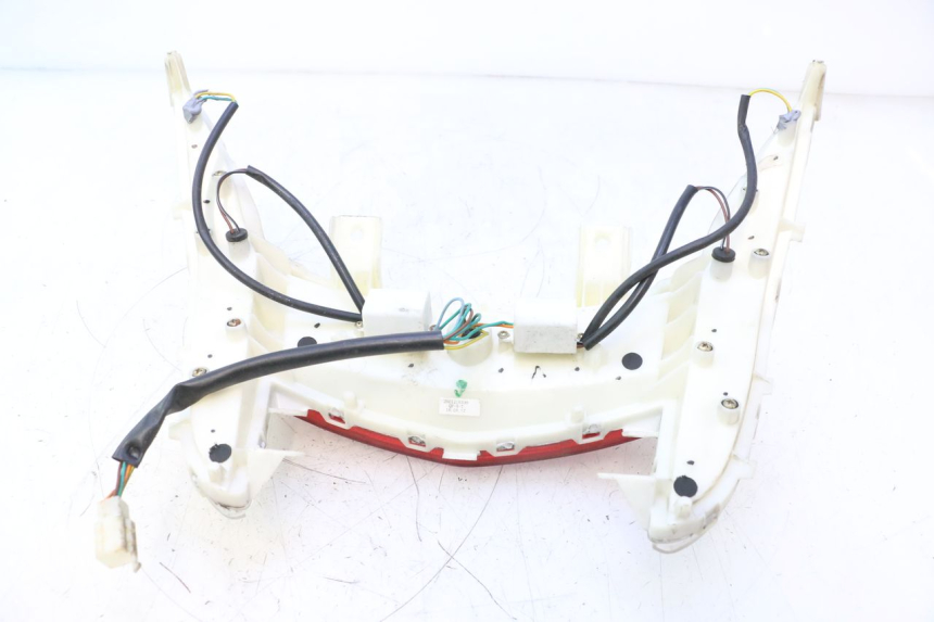 photo de LUZ TRASERA PEUGEOT CITYSTAR 2T 50 (2018 - 2021) - Vista general del producto