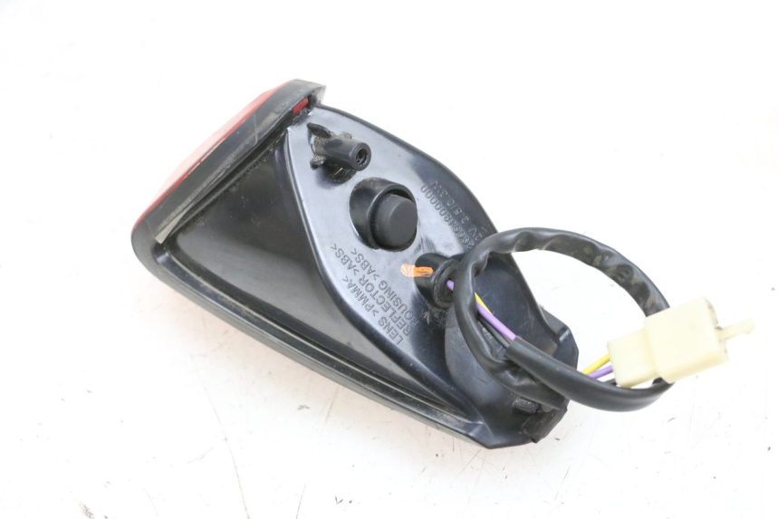 photo de LUZ TRASERA KSR CODE 125 (2018 - 2020) - Detalles de los puntos de fijación