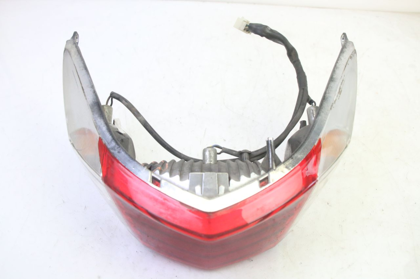 photo de LUZ TRASERA YAMAHA CYGNUS X INJECTION 125 (2007 - 2013) - Otra perspectiva