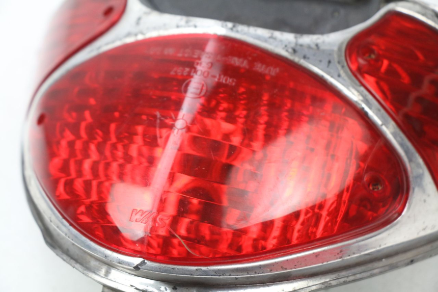 photo de LUZ TRASERA SYM DD 50 (2005 - 2011) - Otra perspectiva