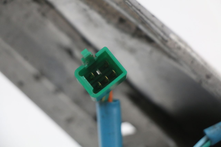 photo de LUZ TRASERA KYMCO DINK STREET ABS 125 (2011 - 2018) - Marcados y referencias originales