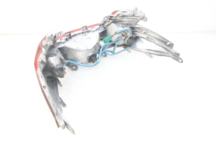 photo de LUZ TRASERA KYMCO DINK STREET 125 (2009 - 2014) - Primer plano técnico