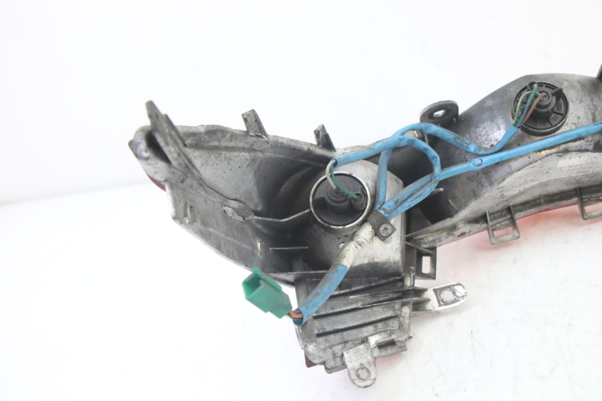 photo de LUZ TRASERA KYMCO DINK STREET 125 (2009 - 2014) - Recambio usado revisado