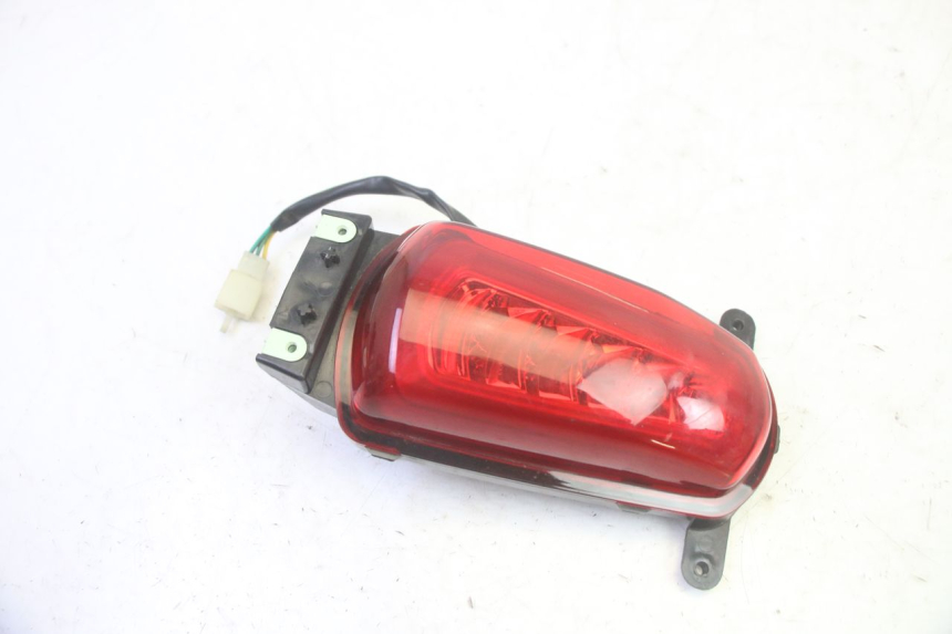 photo de LUZ TRASERA PEUGEOT DJANGO 4T 50 (2014 - 2019) - Detalle de la pieza