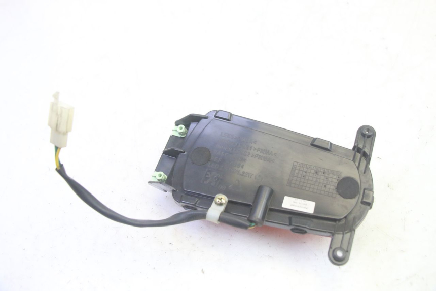 photo de LUZ TRASERA PEUGEOT DJANGO 4T 50 (2014 - 2019) - Primer plano técnico