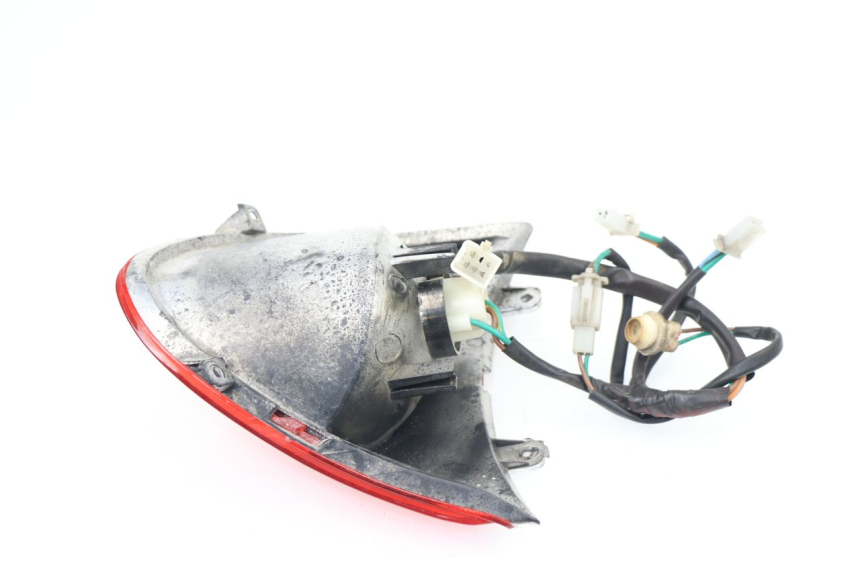 photo de LUZ TRASERA GOWINN DOLCE VITA 125 (2007 - 2013) - Detalle de la pieza