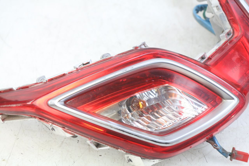 photo de LUZ TRASERA KYMCO DOWNTOWN ABS 125 (2015 - 2017) - Zoom estado de uso
