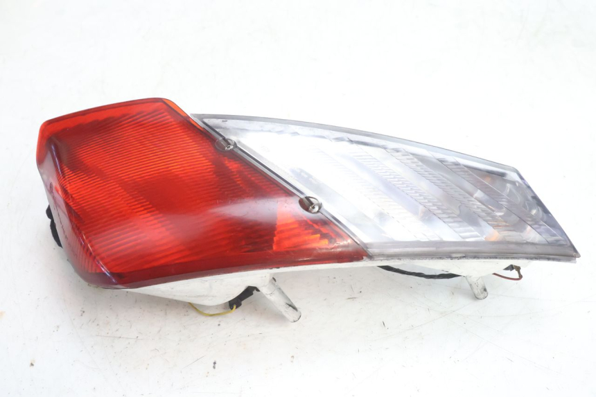 photo de LUZ TRASERA DERECHA APRILIA ATLANTIC S 125 (2010 - 2013) - Vista principal