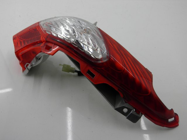 photo de LUZ TRASERA DERECHA HONDA FES S-WING SWING 125 (2007 - 2015) - Vista principal
