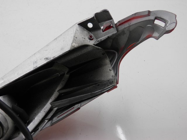 photo de LUZ TRASERA DERECHA HONDA FES S-WING SWING 125 (2007 - 2015) - Detalle de la pieza