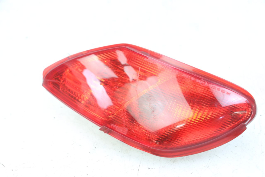 photo de LUZ TRASERA DERECHA PIAGGIO MP3 LT 300 (2010 - 2016) - Vista general del producto