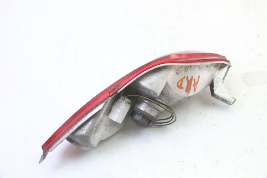 photo de LUZ TRASERA DERECHA PIAGGIO MP3 LT 300 (2010 - 2016) - Vista general del producto