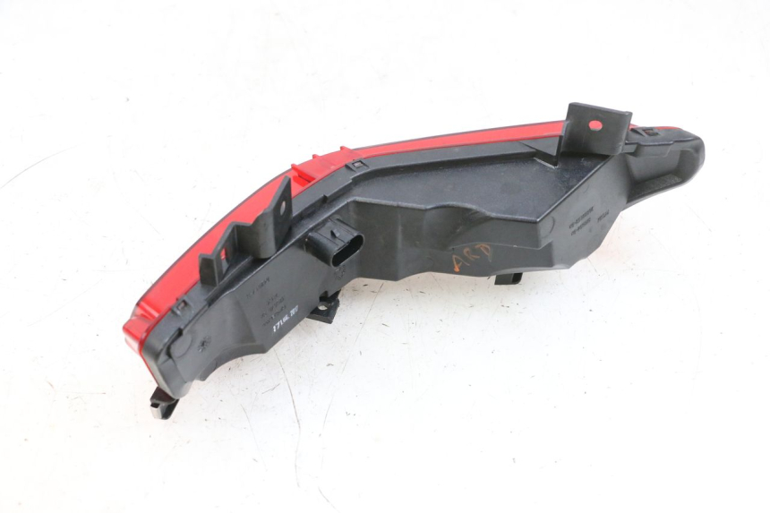photo de LUZ TRASERA DERECHA PIAGGIO MP3 500 (2016 - 2018) - Vista general del producto