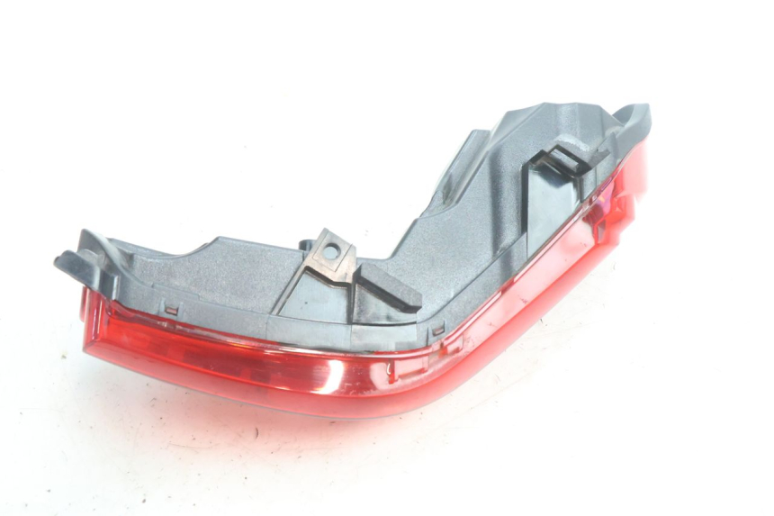 photo de LUZ TRASERA DERECHA PIAGGIO MP3 500 (2016 - 2018) - Vista general del producto