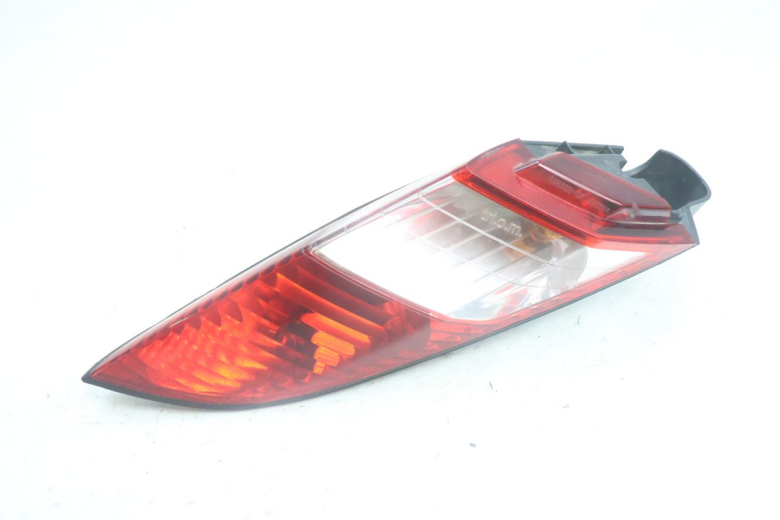 photo de FARO TRASERO DERECHO PEUGEOT SATELIS 125 (2006 - 2009) - Otra perspectiva
