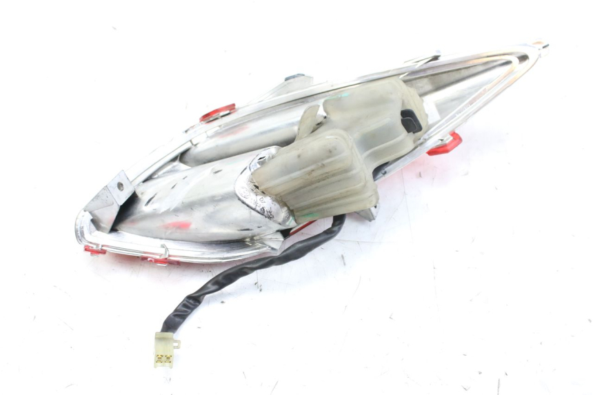 photo de FARO TRASERO DERECHO MBK SKYCRUISER 125 (2010 - 2013) - Zoom estado de uso