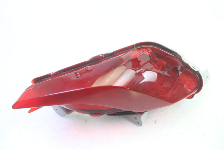photo de LUZ TRASERA DERECHA YAMAHA TRICITY 300 (2020 - 2024) - Zoom estado de uso