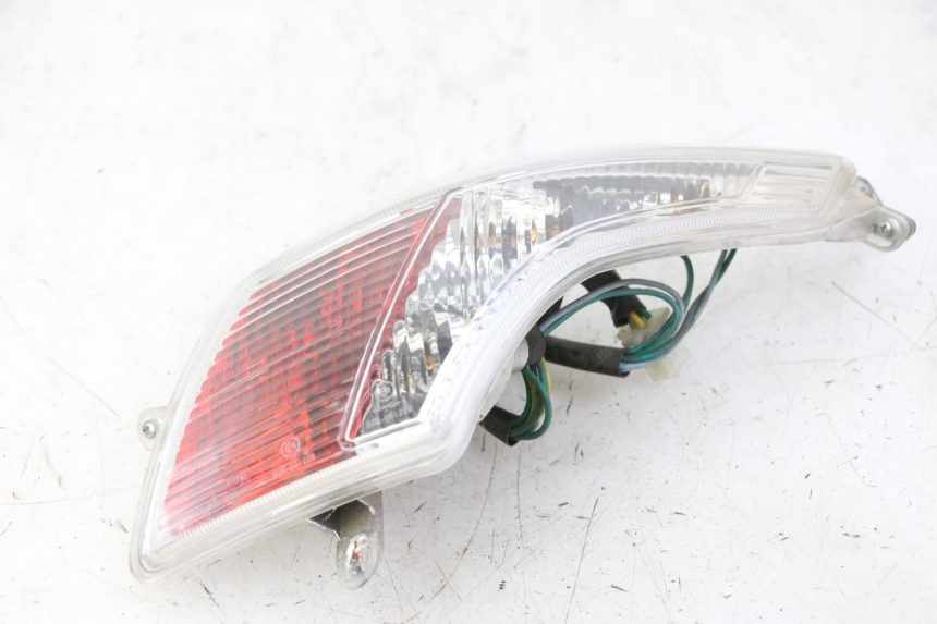 photo de LUZ TRASERA DERECHA PEUGEOT VIVACITY NEW 4T 50 (2008 - 2017) - Marcados y referencias originales