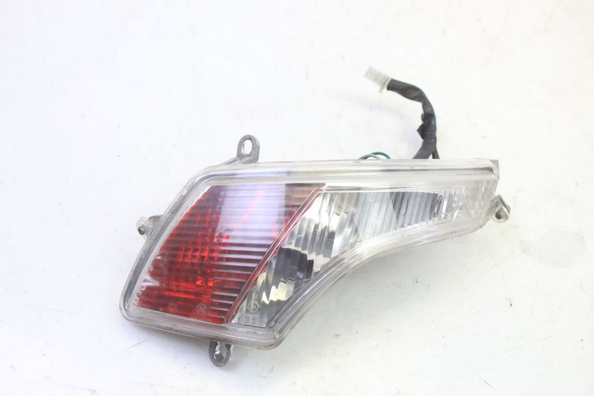 photo de LUZ TRASERA DERECHA PEUGEOT VIVACITY NEW 4T 50 (2008 - 2017) - Vista principal