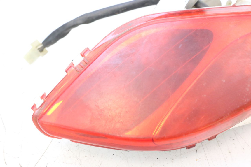 photo de FARO TRASERO DERECHO YAMAHA X-MAX XMAX 125 (2010 - 2013) - Detalle de la pieza