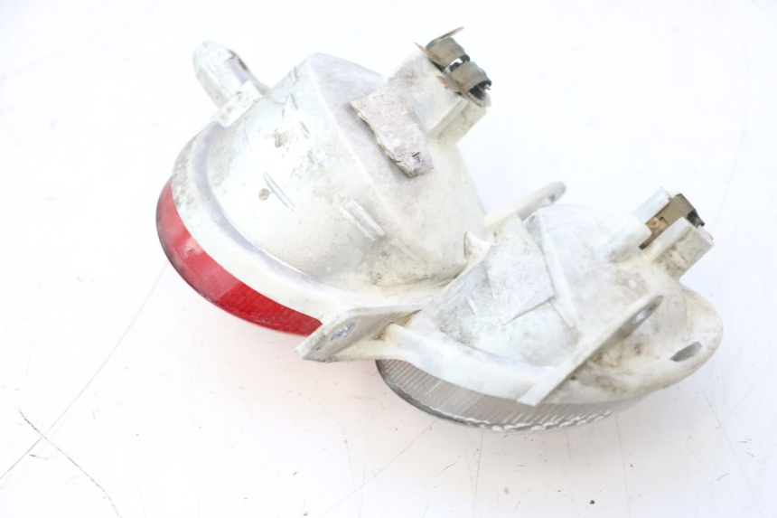 photo de LUZ TRASERA DERECHA YAMAHA YP MAJESTY 125 (2007 - 2010) - Detalle de la pieza