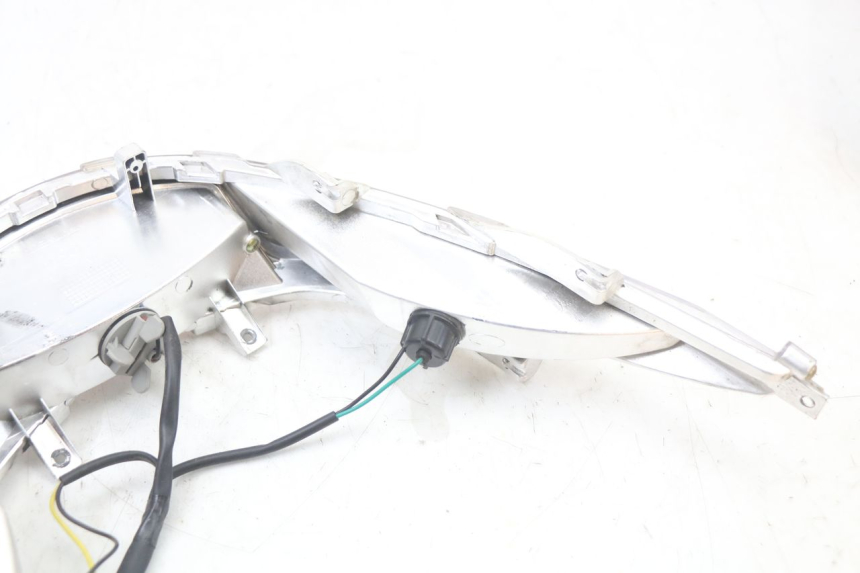 photo de LUZ TRASERA WAYSCRAL E-START 1 (2018 - 2022) - Marcados y referencias originales