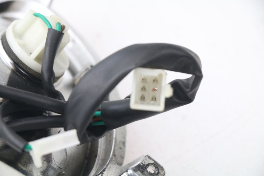 photo de LUZ TRASERA RIDE E1 1 (2014 - 2022) - Primer plano técnico