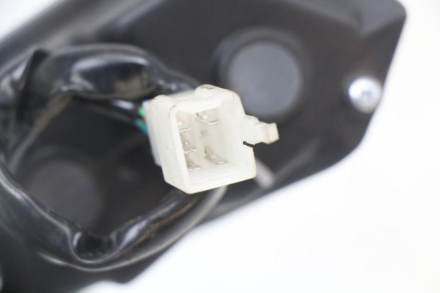 photo de LUZ TRASERA LONGJIA EASY MAX 125 (2020 - 2024) - Vista general del producto