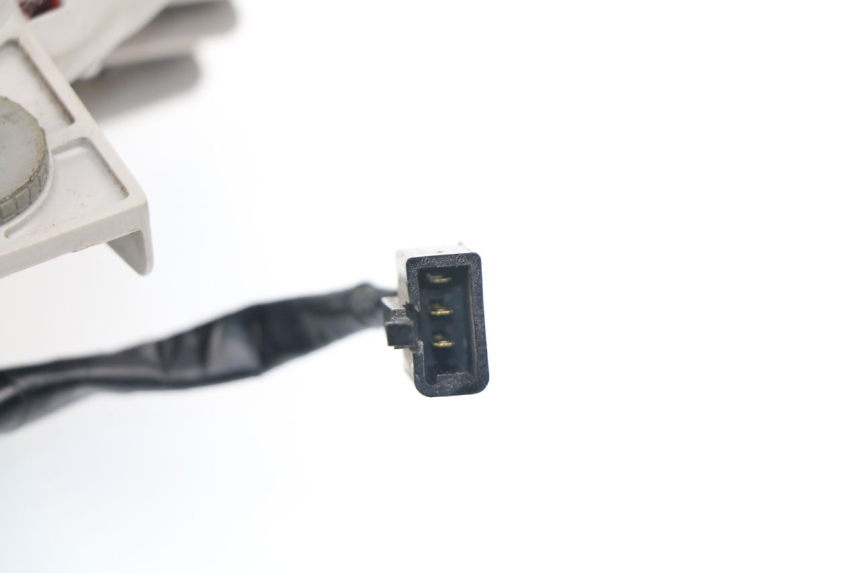 photo de LUZ TRASERA KAWASAKI ER-6 ER6 F 650 (2006 - 2009) - Detalle de la pieza