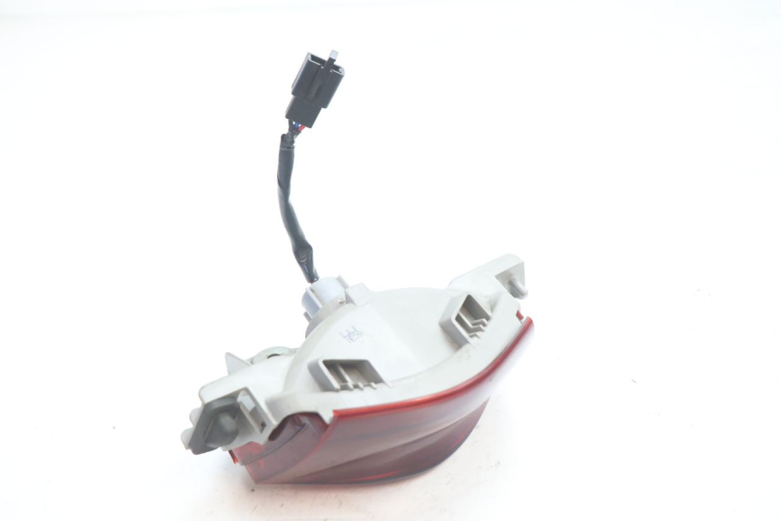 photo de LUZ TRASERA KAWASAKI ER-6 ER6 N 650 (2005 - 2009) - Primer plano técnico
