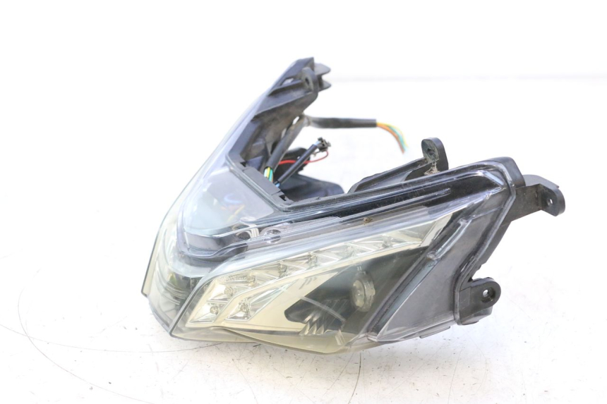 photo de LUZ TRASERA JM MOTORS EVOLIS 4T 50 (2018 - 2022) - Zoom sobre los componentes