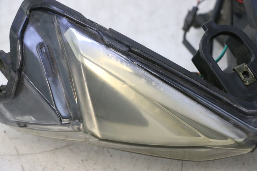 photo de LUZ TRASERA JM MOTORS EVOLIS 4T 50 (2018 - 2022) - Otra perspectiva