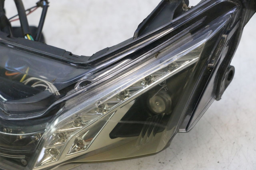 photo de LUZ TRASERA JM MOTORS EVOLIS 4T 50 (2018 - 2022) - Primer plano técnico
