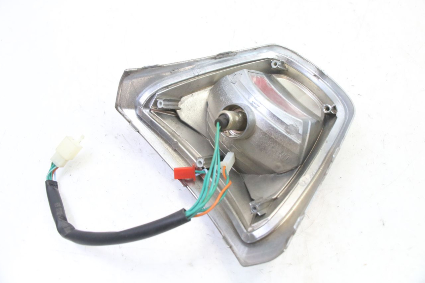 photo de LUZ TRASERA SYM FIDDLE 3 III 125 (2014 - 2020) - Otra perspectiva