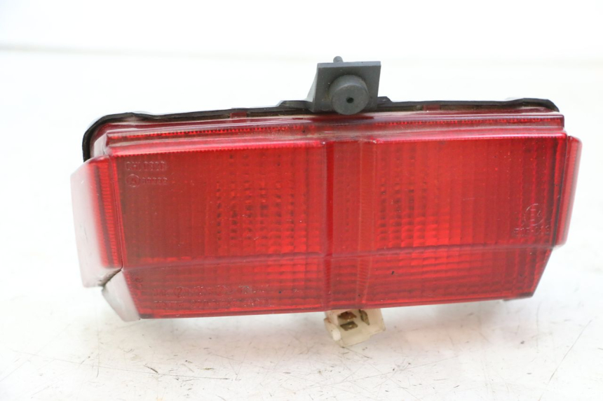 photo de LUZ TRASERA YAMAHA FJ 36Y 1100 (1984 - 1985) - Zoom estado de uso