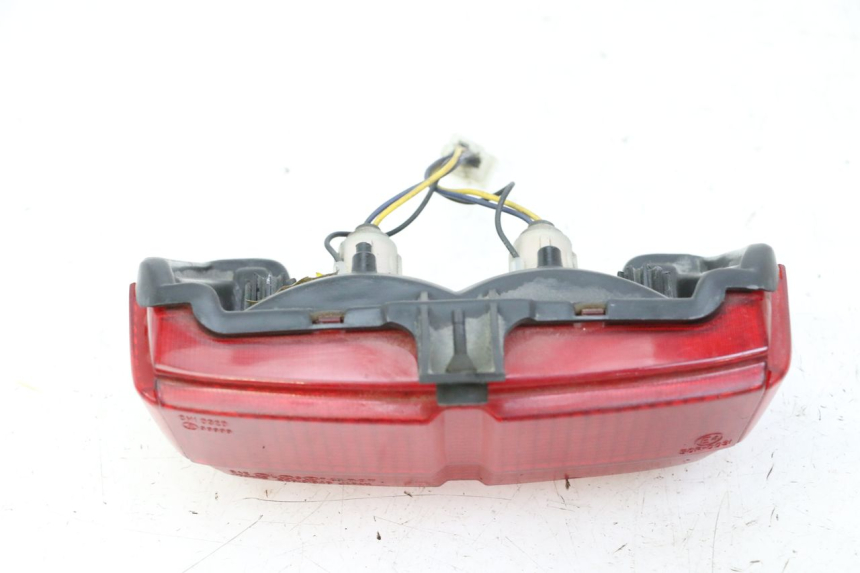 photo de LUZ TRASERA YAMAHA FJ 36Y 1100 (1984 - 1985) - Estado de la superficie y material