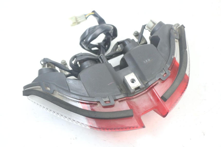 photo de LUZ TRASERA YAMAHA FJR ABS 1300 (2006 - 2012) - Otra perspectiva