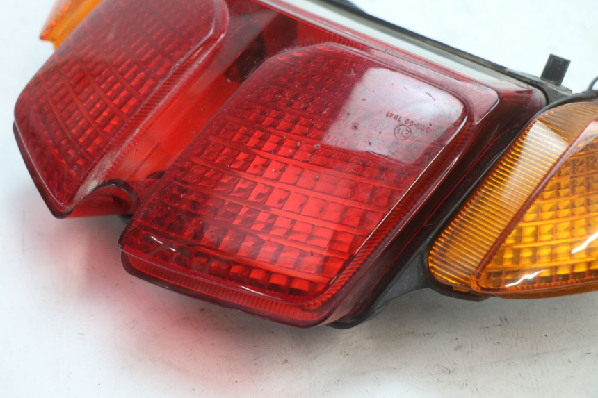 photo de LUZ TRASERA YAMAHA FJR 1300 (2001 - 2005) - Vista general del producto
