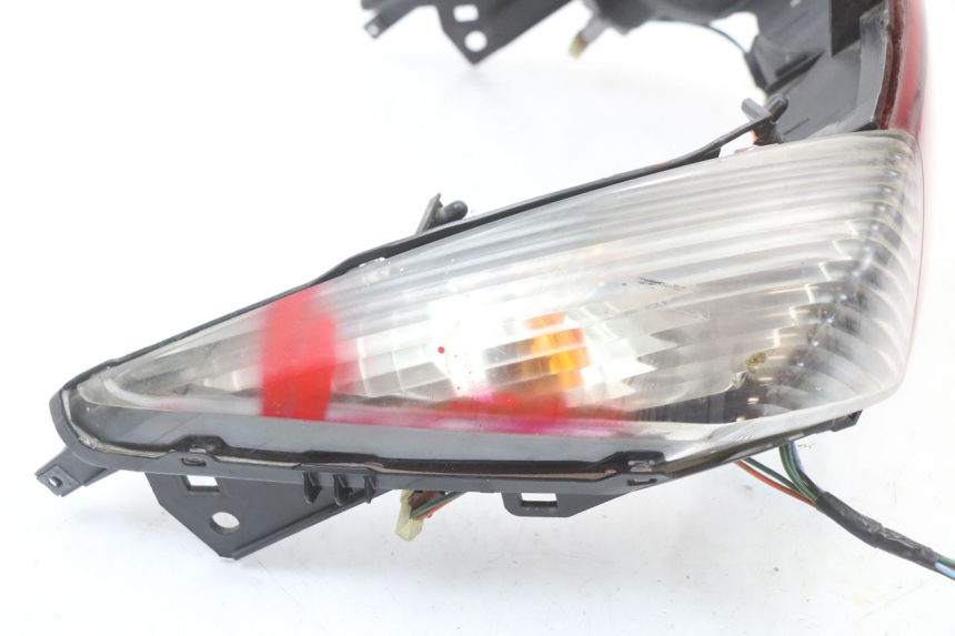 photo de LUZ TRASERA HONDA FJS SILVER WING SILVERWING 400 (2005 - 2008) - Otra perspectiva