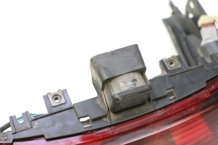 photo de LUZ TRASERA HONDA FJS SILVER WING SILVERWING 400 (2005 - 2008) - Otra vista del artículo