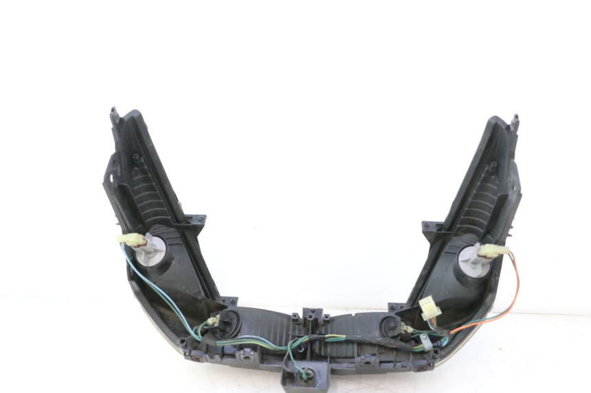 photo de LUZ TRASERA HONDA FJS SILVER WING SILVERWING 400 (2005 - 2008) - Otra perspectiva