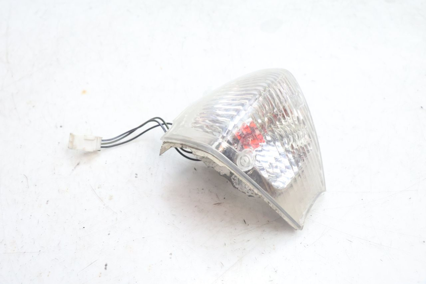 photo de LUZ TRASERA PIAGGIO FLY 2T 50 (2004 - 2017) - Zoom estado de uso