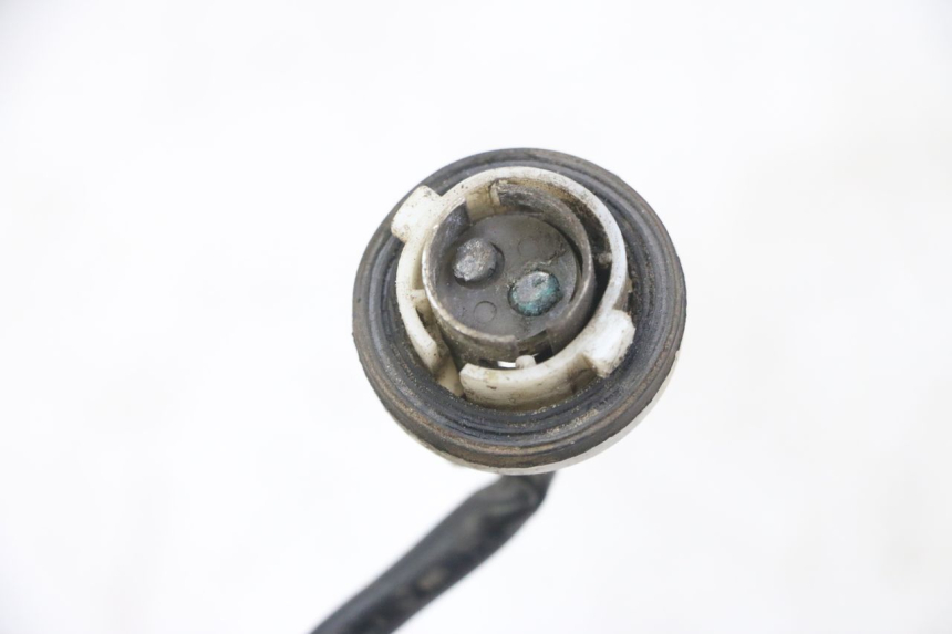 photo de LUZ TRASERA VENESI FLY RETRO 4T 50 (2020 - 2025) - Zoom estado de uso