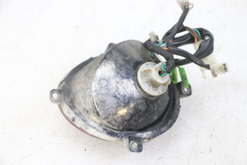 photo de LUZ TRASERA VENESI FLY RETRO 4T 50 (2020 - 2025) - Otra perspectiva