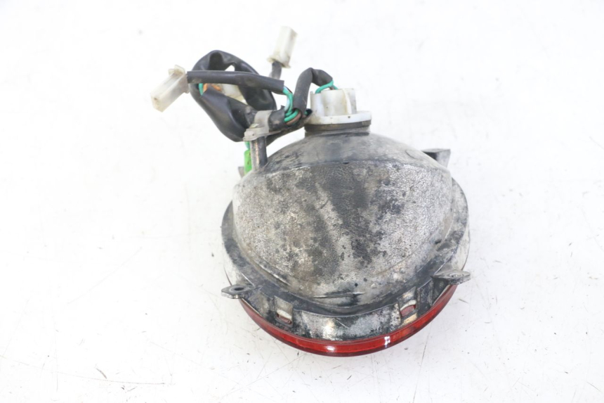 photo de LUZ TRASERA VENESI FLY RETRO 4T 50 (2020 - 2025) - Detalles de los puntos de fijación