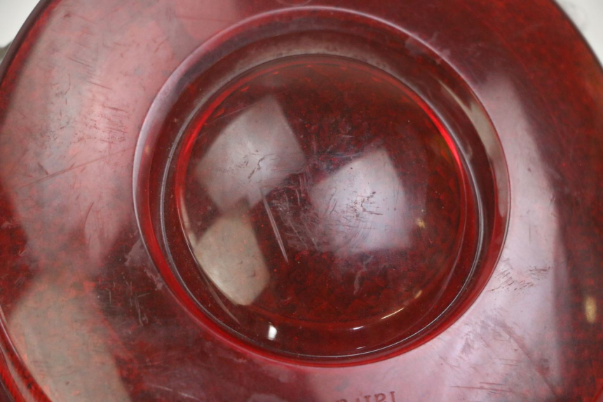 photo de LUZ TRASERA VENESI FLY RETRO 4T 50 (2020 - 2025) - Estado de la superficie y material