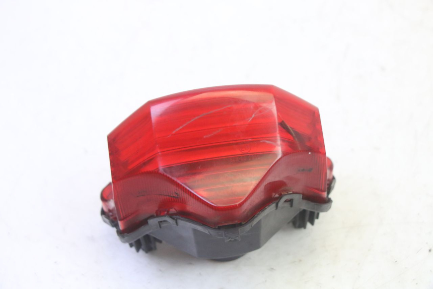 photo de LUZ TRASERA YAMAHA FZ6 N FAZER 600 (2004 - 2006) - Zoom estado de uso