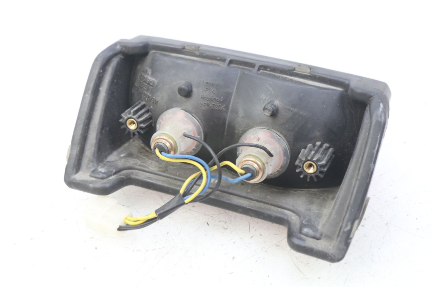 photo de LUZ TRASERA YAMAHA FZS FAZER 600 (1998 - 2001) - Detalle de la pieza