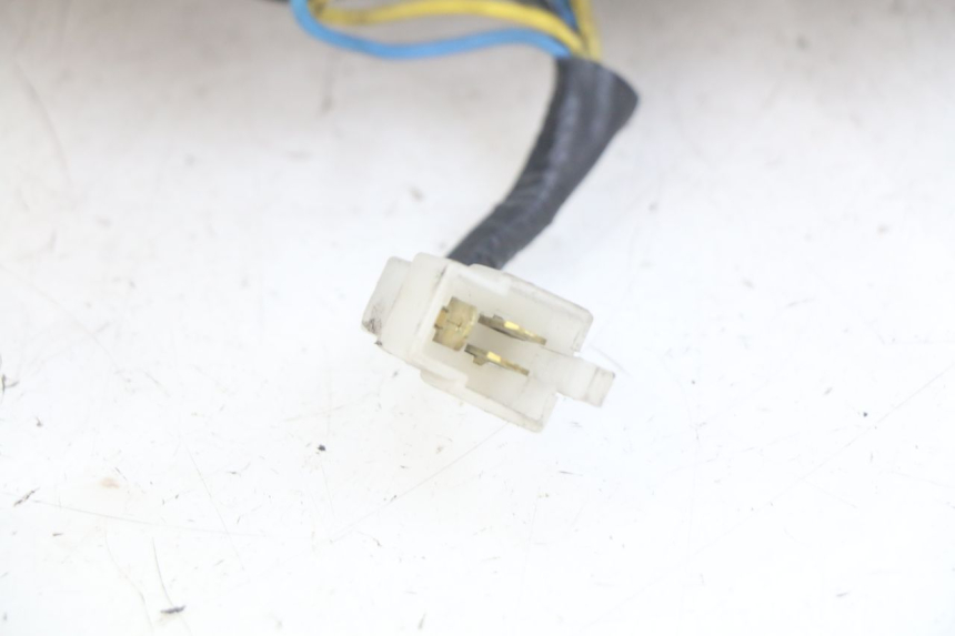 photo de LUZ TRASERA YAMAHA FZS FAZER 600 (1998 - 2001) - Zoom estado de uso